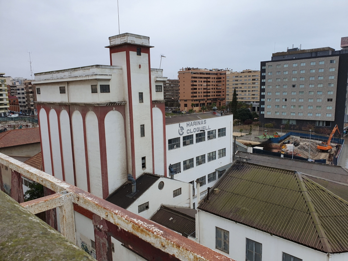 Vecinos del sur de Alicante se movilizan por un uso público para la antigua harinera Cloquell de Benalúa