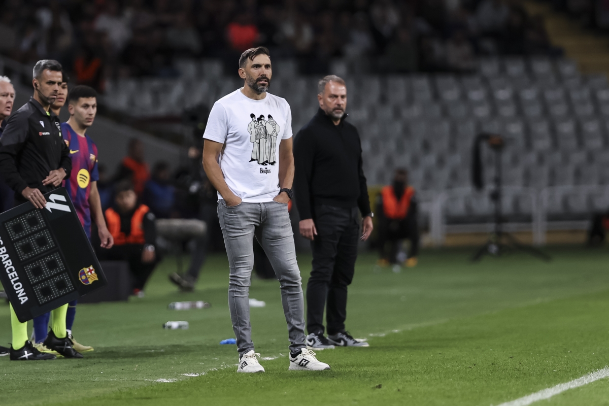 Eder Sarabia y Hansi Flick - Foto: EP