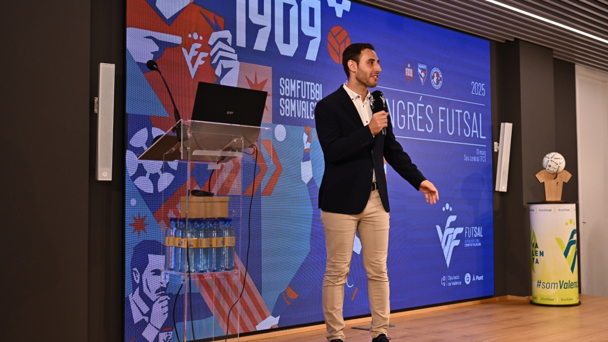 La FFCV lanza el primer curso en España sobre Inteligencia Artificial aplicada a la gestión de clubes de fútbol y fútbol sala 