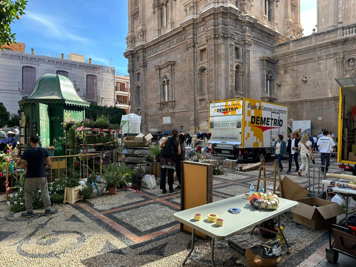 La magia del cine convierte el centro de Murcia en Budapest: estas son las calles donde se rueda este miércoles la película 'F.A.S.T.'