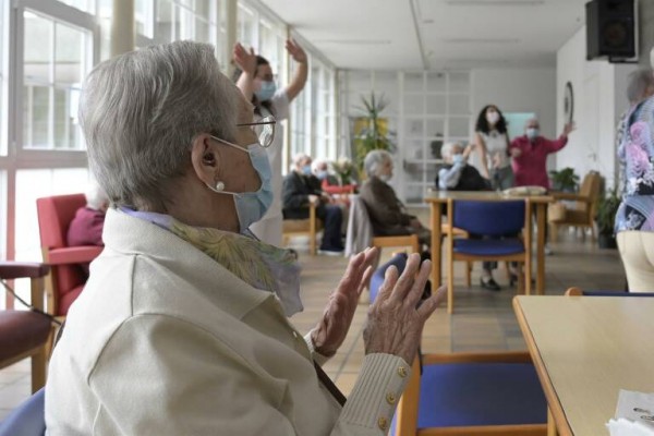 La Generalitat destina 5,2 millones a programas para la tercera edad, asociacionismo y enfermedades neurodegenerativas