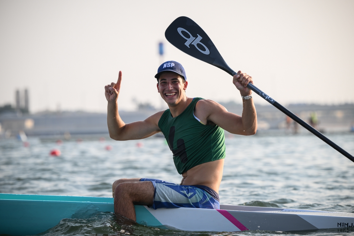 El santapolero Sergio Cantoral rompe barreras en el Stand Up Paddle