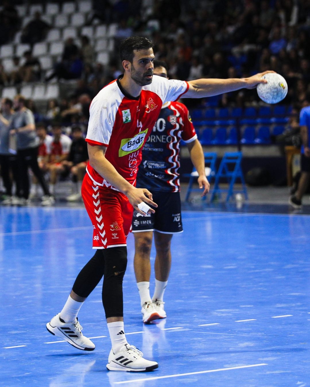 El Horneo Eón Alicante incorpora al lateral derecho Javier Borragán