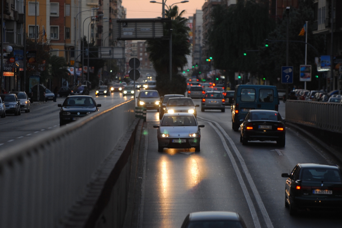 La negociación entre PP y PSPV por la ZBE de València encalla con el reloj corriendo en contra