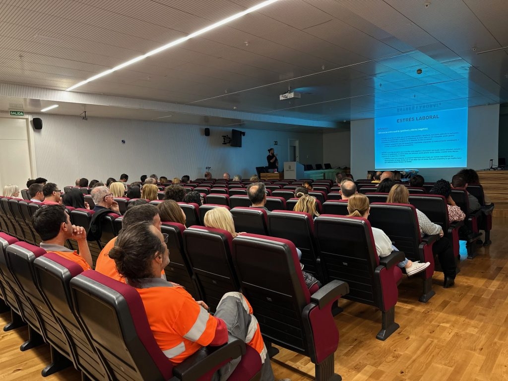 El Ayuntamiento de Torre Pacheco renovará el vestuario de los trabajadores para los próximos cuatro años