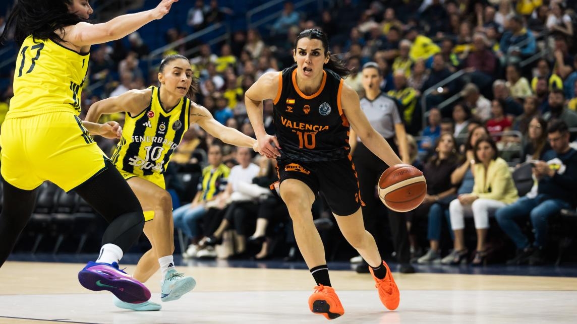 Valencia Basket cae en la pista de Fenerbahce y se le sigue resistiendo (71-49)