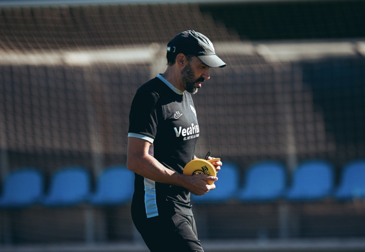 El Elche prepara la visita de la Real Sociedad con la única baja de Bigas