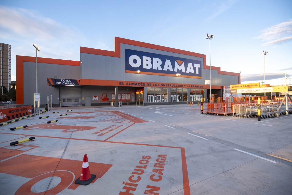 Nuevo almacén de Obramat en la Región. - Foto: MURCIA