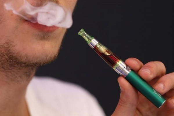 Los jóvenes de la Región consumen menos alcohol, tabaco y cannabis, pero superan a la media española en cigarrillos electrónicos