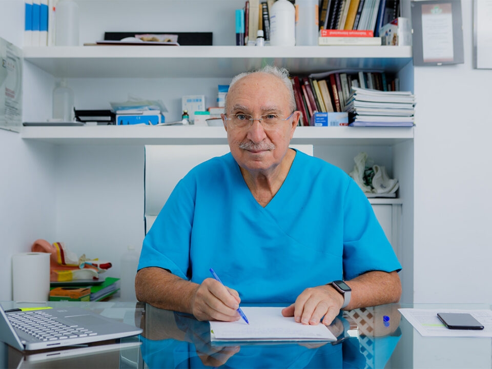 Doctor Luis Amorós. - Foto: SEGRAUD