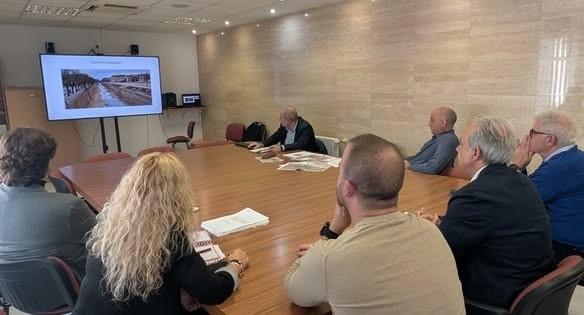 Utiel se reúne con técnicos de la CHJ para evaluar las actuaciones en el Magro