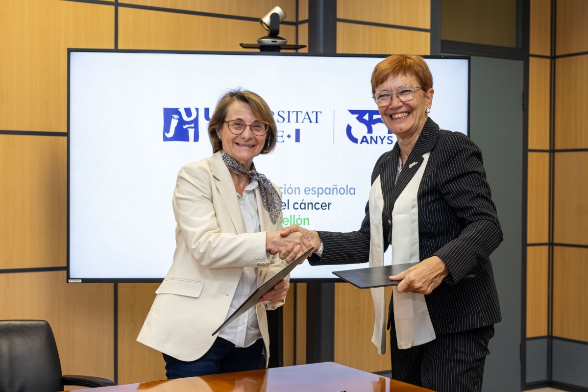 L'UJI i l'AECC s'alien per a fomentar la divulgació científica en la investigació contra el càncer