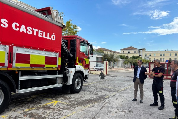 Castelló renueva un vehículo de su flota de Bomberos para reforzar los rescates técnicos complejos