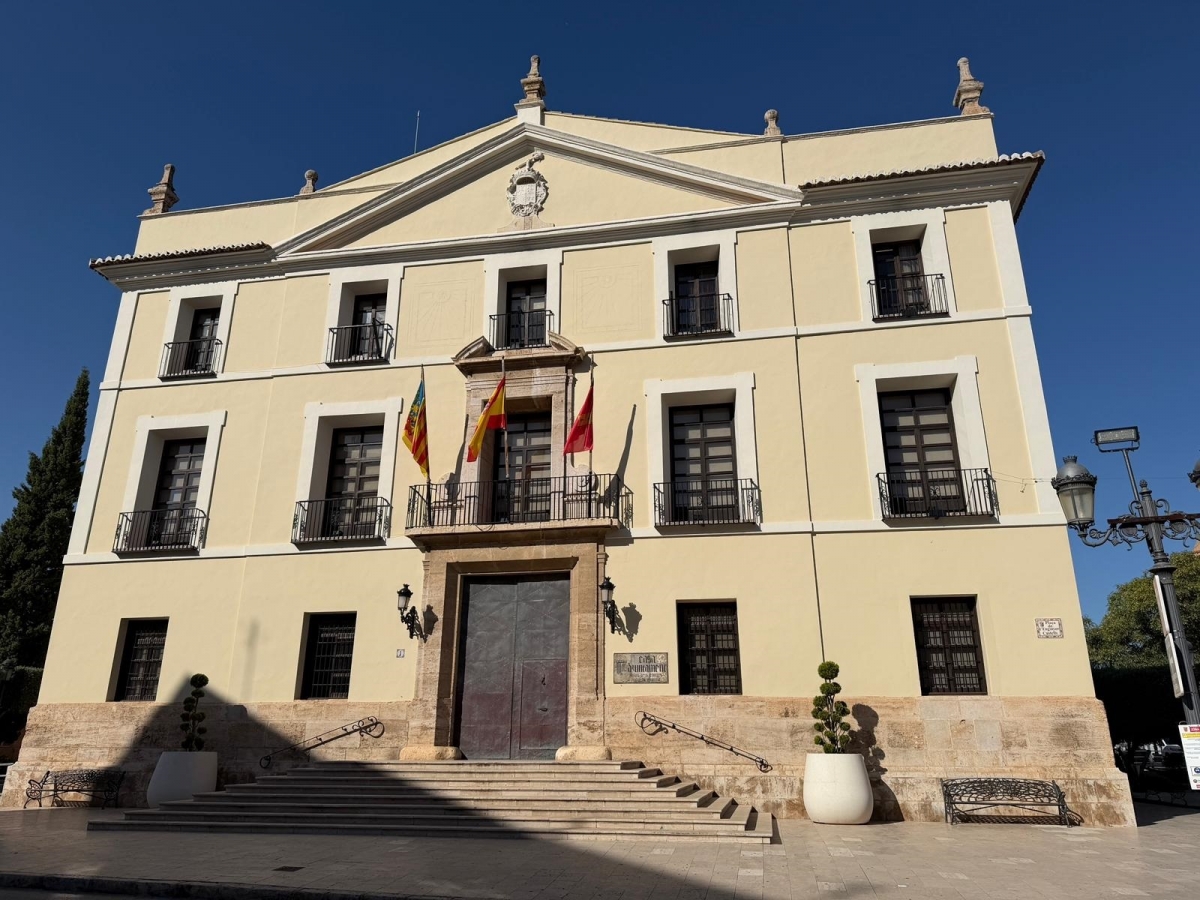 Paterna inicia el proceso judicial para recuperar tres viviendas municipales ocupadas ilegalmente