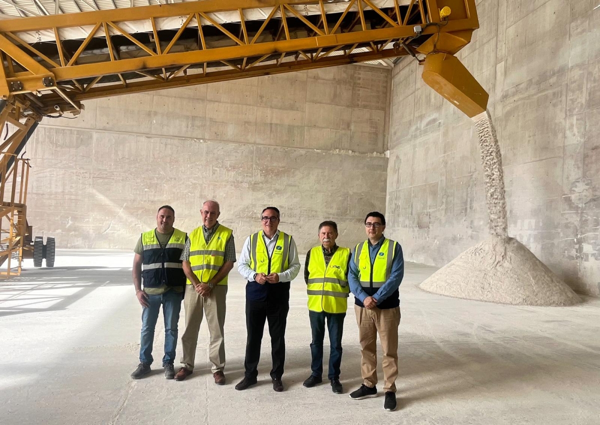 La terminal TMG de PortCastelló completa una inversión de 1,2 millones: activa una tolva y una cinta transportadora ecológica