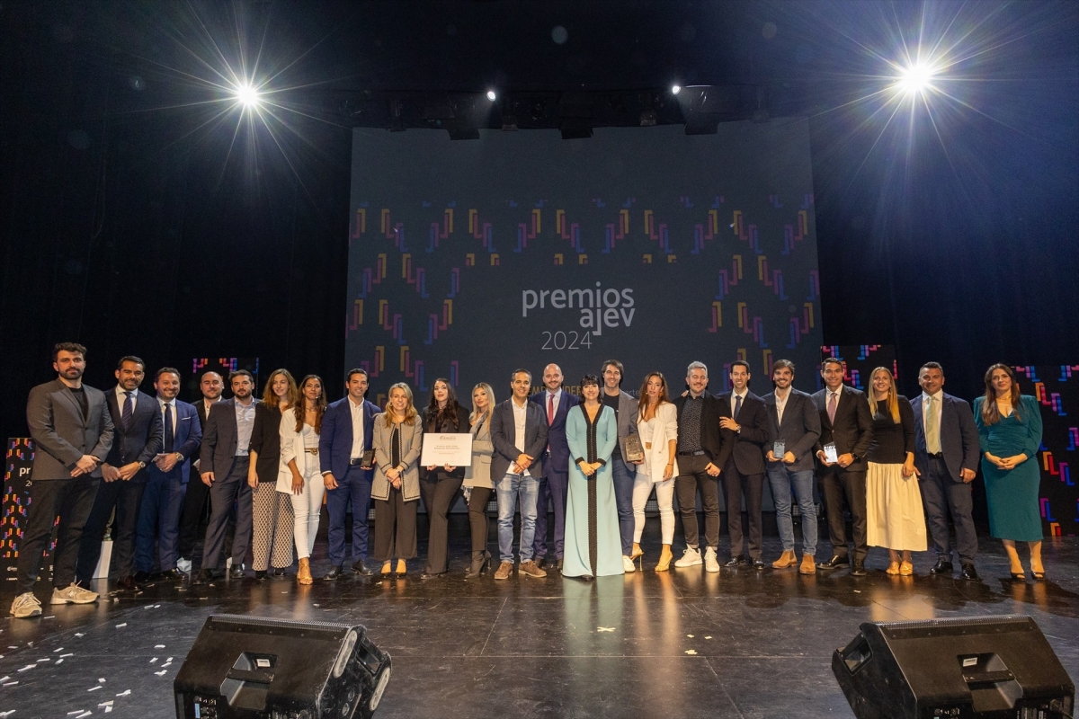 La AJEV elige a 17 finalistas de distintos sectores para sus premios al talento joven empresarial