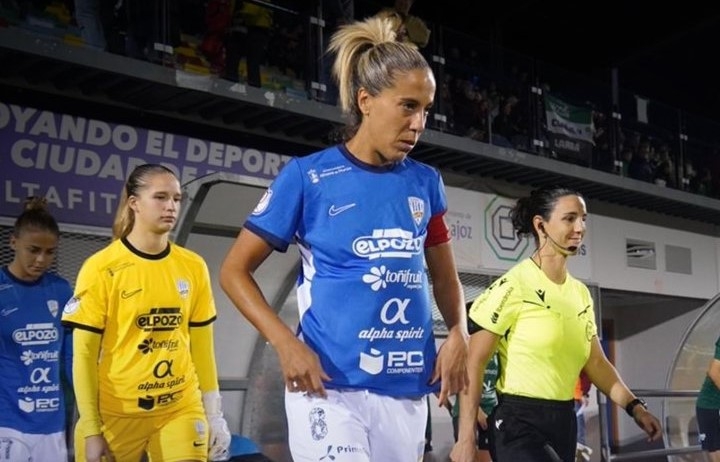 El Alhama CF ElPozo pasa en la Copa con un 1-2 ante el Sport Extremadura, del tercer escalón