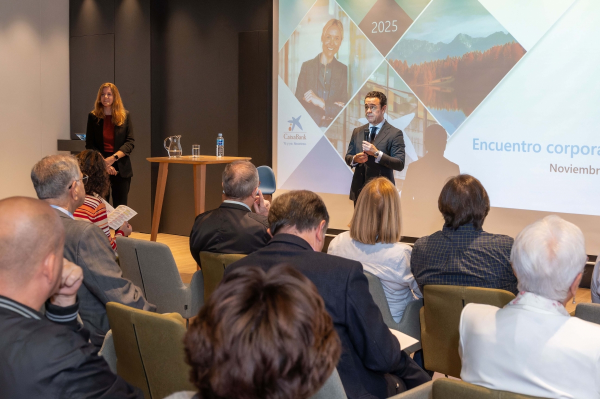 CaixaBank se reúne con sus accionistas de Valencia para  explicarles los últimos resultados de la entidad 