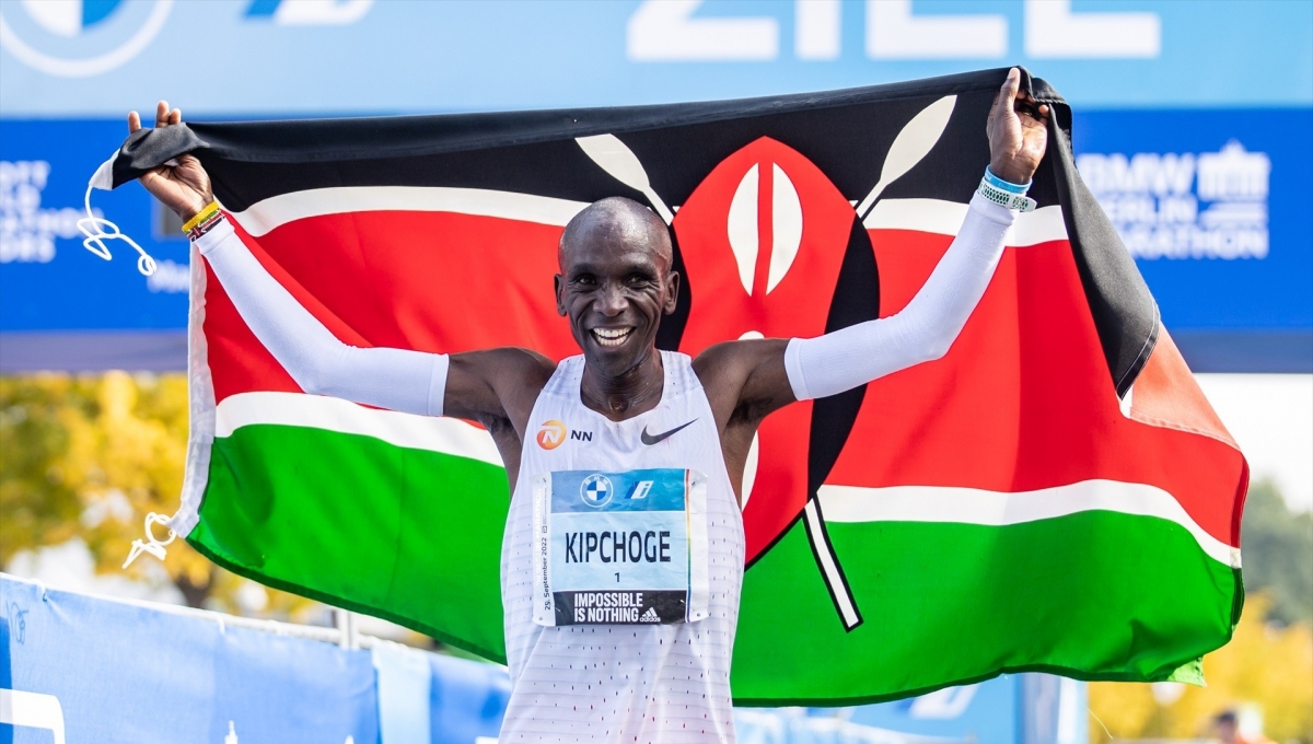 València espera a Kipchoge, el apóstol del maratón