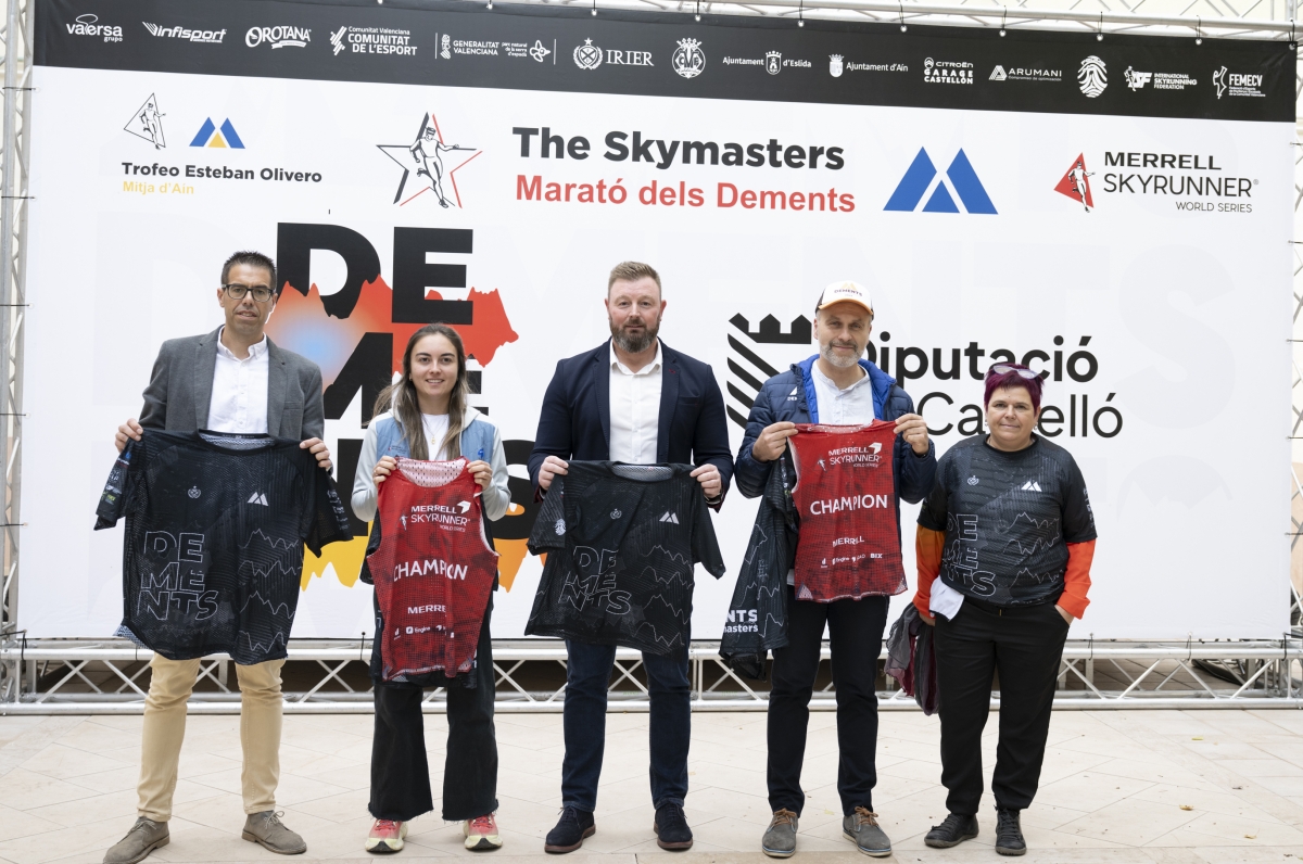 Dements cumple 10 años: 42 kilómetros, 3.808 metros de desnivel positivo y dos campeones del mundo de Skyrunning