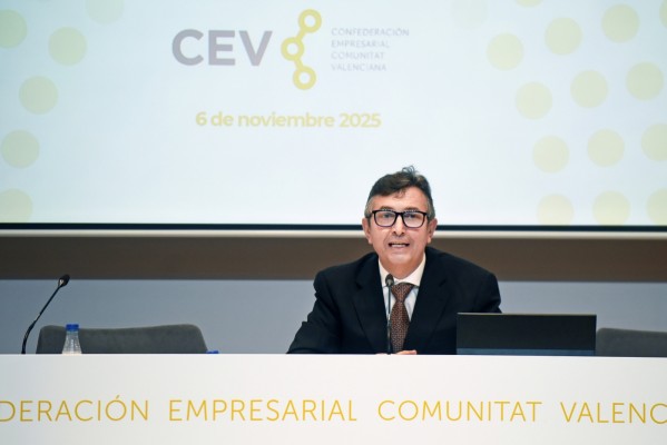 El nuevo presidente de la CEV, sobre Vox: 