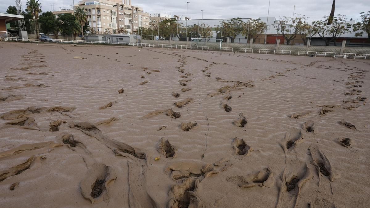 Sedaví ultima la reapertura de su pabellón y presenta un presupuesto de 4 millones para el polideportivo