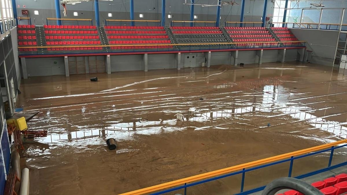 El Pabellón Municipal de Sedaví, afectado por la Dana.