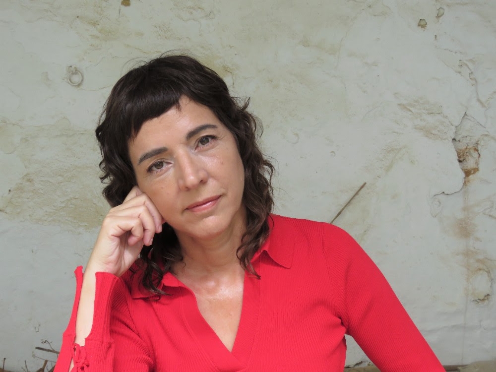 Núria Cadenes, Premi Proa de Novel·la 2025 amb 'Qui salva una vida'