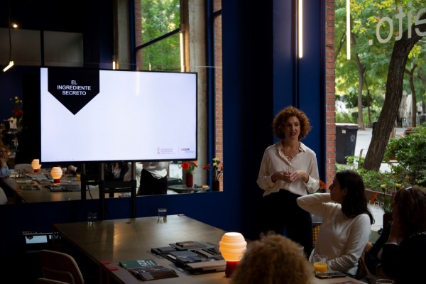 Ascer acerca a los medios las principales tendencias en diseño cerámico para 2026 en un workshop en Madrid