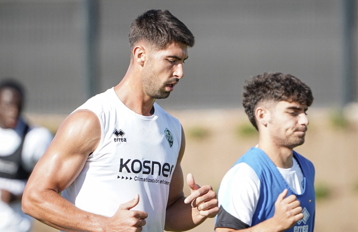 El Castellón quiere seguir en la senda de la victoria ante un Burgos en racha