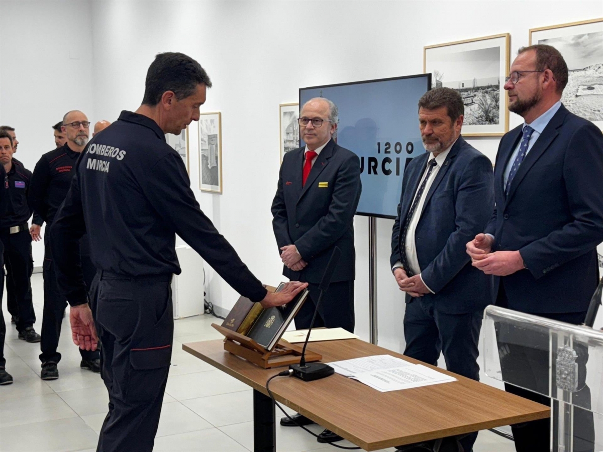 Murcia suma 45 nuevos bomberos en plantilla que se unen como funcionarios de carrera
