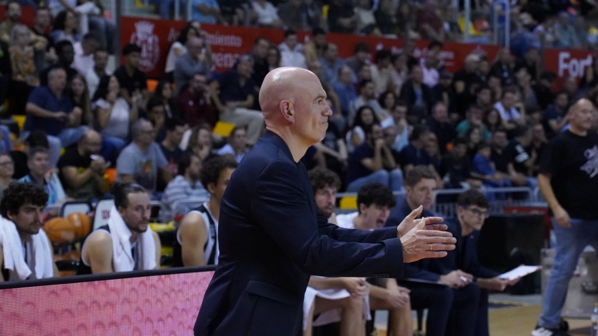 El Caesa Cartagena, ya sin Thomas, va a Ourense para romper su mala racha en Primera FEB