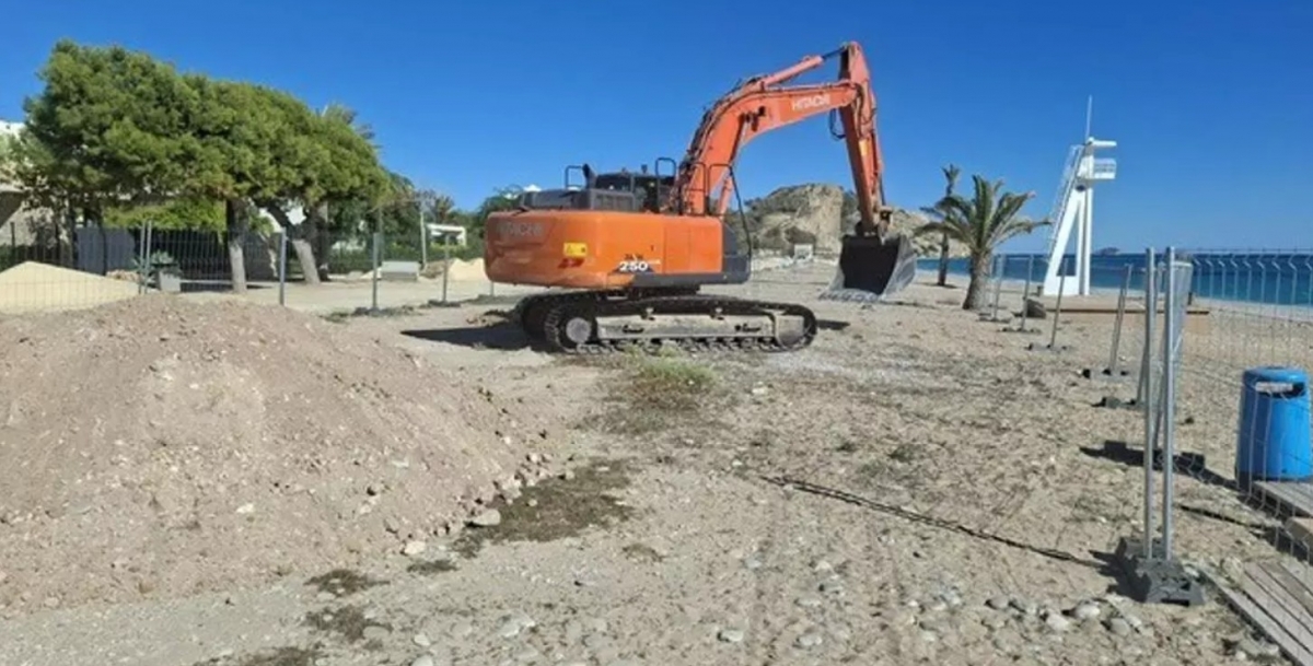 Arrancan las obras de recuperación ambiental de Playa Paraíso, en la Vila Joiosa