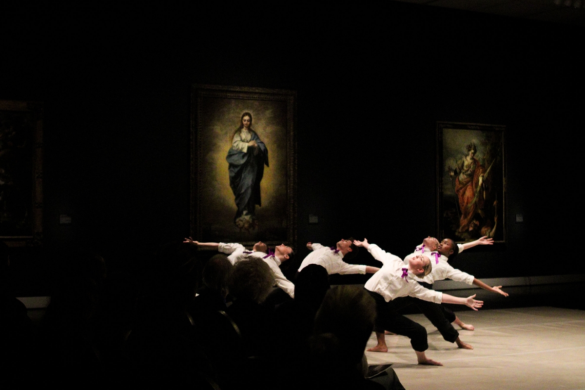 Danza, pintura y un viaje de 8.000 kilómetros: Jacob Gómez baila en el Meadows Museum