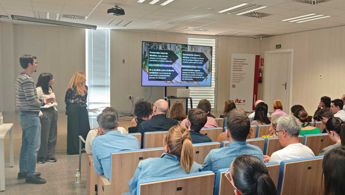 El ITC analiza las señales de Cersaie 2025 y debate sobre el papel de la IA en la creatividad