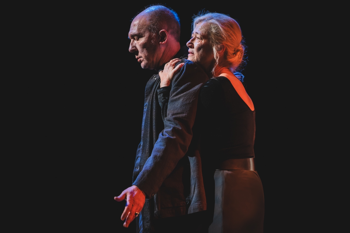 Ana Duato: “El teatro captura la pureza del presente”