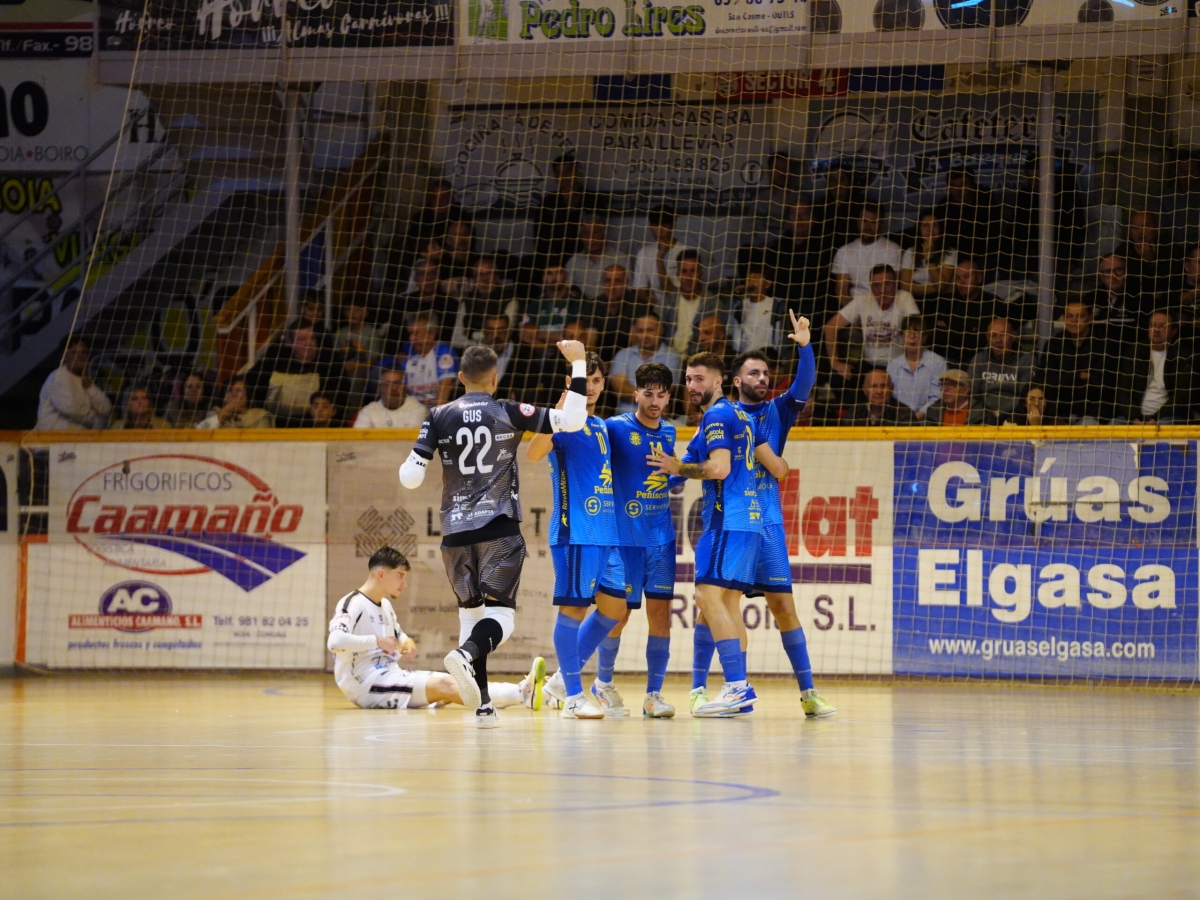 El Peñíscola busca ante ElPozo, el líder de la categoría, enlazar dos triunfos seguidos por primera vez