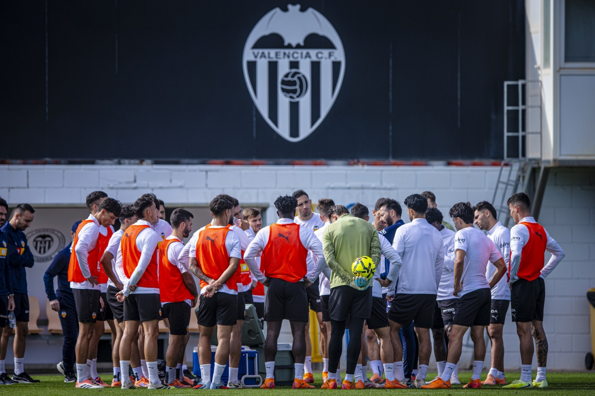 El vestuario del Valencia CF, a examen 