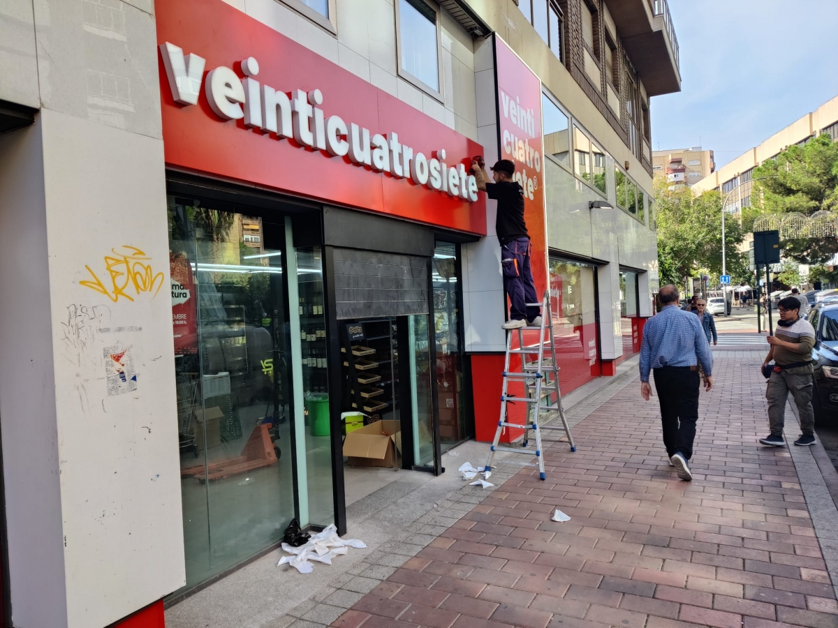 Los supermercados 24 horas toman el centro de Murcia con una apertura frente a Centrofama y otra en camino en Cetina