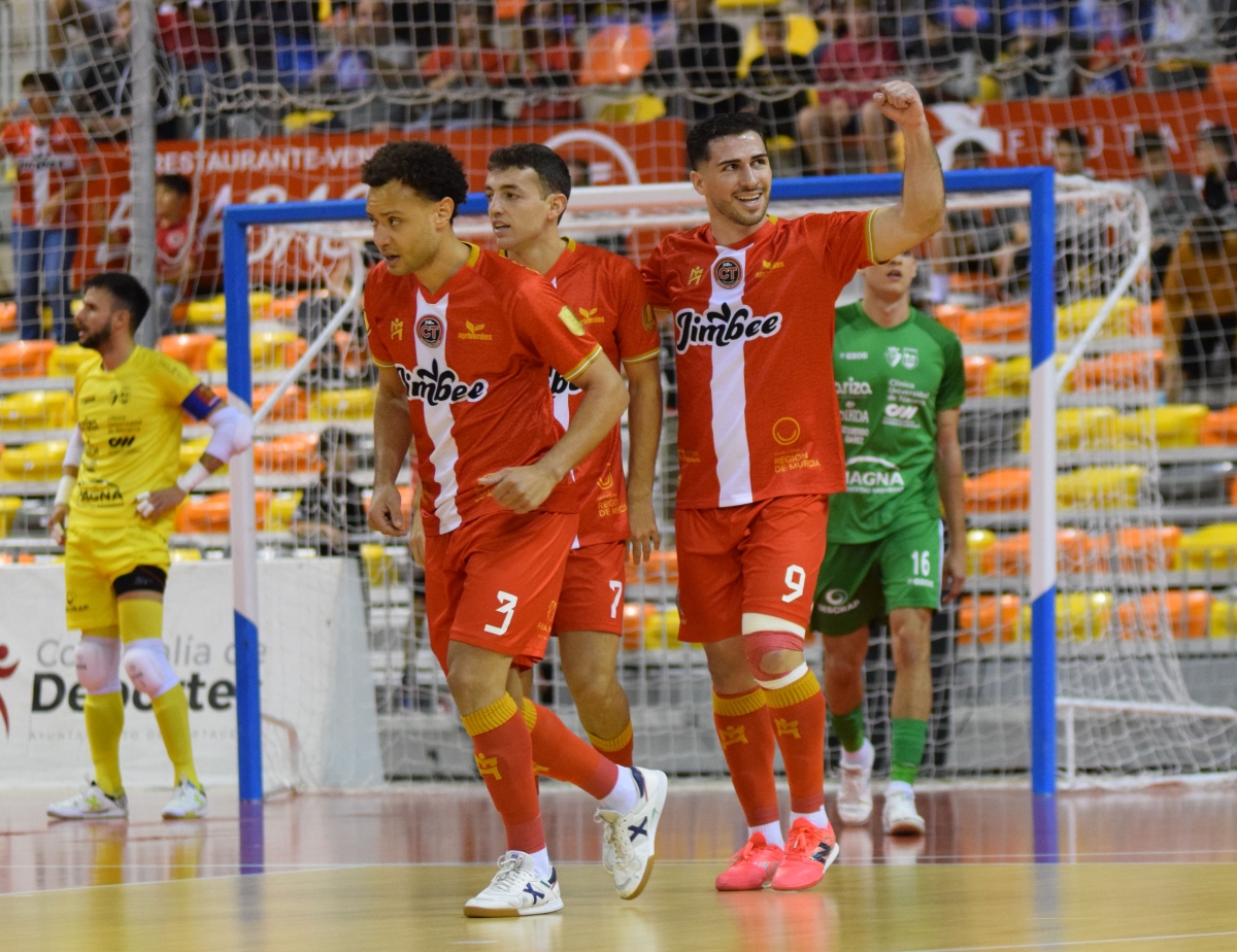  - Foto: JIMBEE CARTAGENA