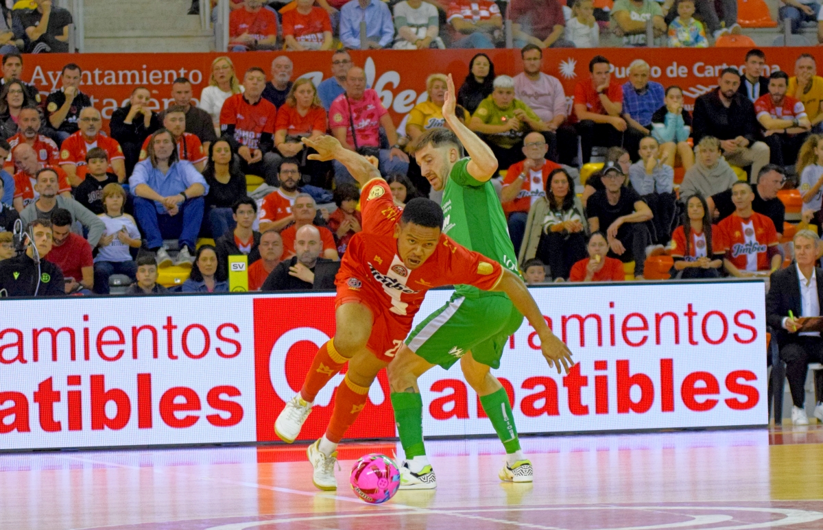  - Foto: JIMBEE CARTAGENA