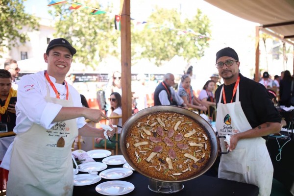 La mejor paella del mundo habla distintos idiomas 