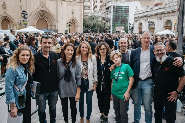 Un Vermut Solidario para recaudar fondos: Castelló se vuelca con la asociación Aludme Dystonia