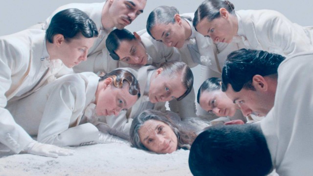 'Polvo serán', de Carlos Marques-Marcet, triunfa en el Festival de Cine de Toronto