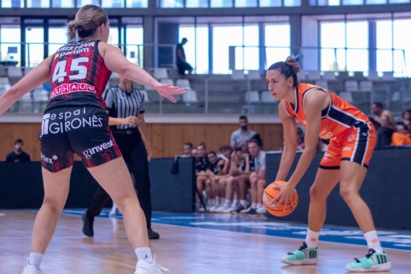 Valencia Basket saca una sólida victoria de pretemporada ante Spar Girona 