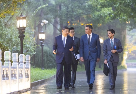 Sánchez, China y la sostenibilidad, ja, ja, ja