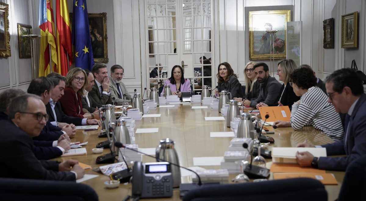 Les Corts ratifican la comparecencia de Mazón este martes en la comisión sobre la dana