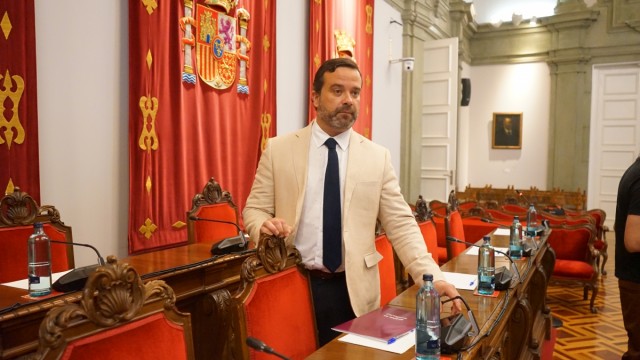 MC exige al Ayuntamiento de Cartagena la lista de decretos firmados por los concejales 