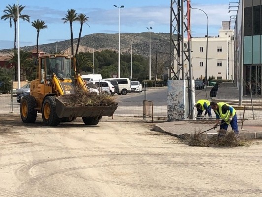 Compromís denuncia dos décadas de bloqueo del polígono industrial de Teulada por la inacción del PP