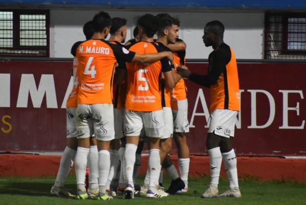 El Yeclano sigue negado en casa, donde lleva dos partidos seguidos sin marcar y sin puntuar